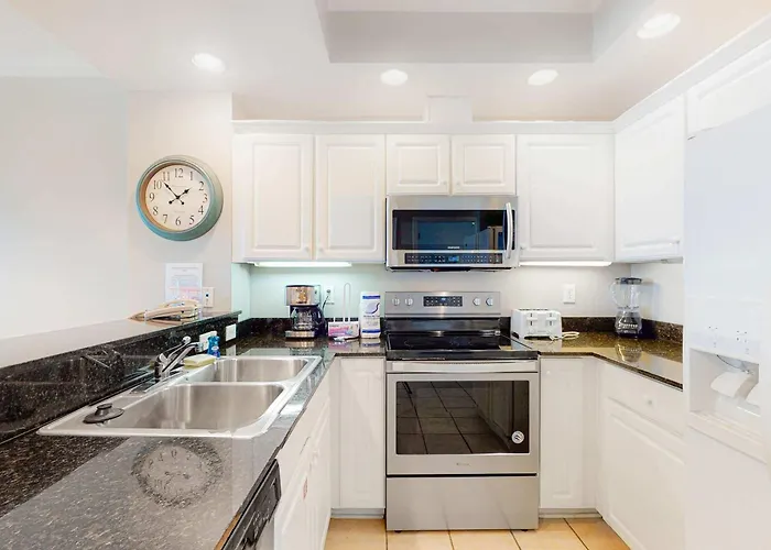 Waterfront With Deck Balcony Ac & Washer Dryer *